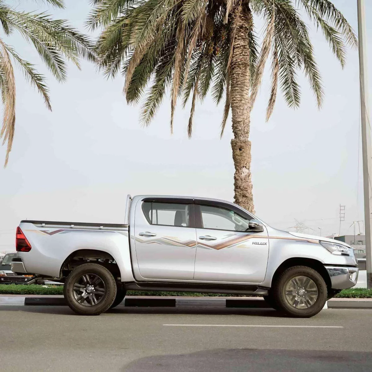 Toyota Hilux SGLX-12-0