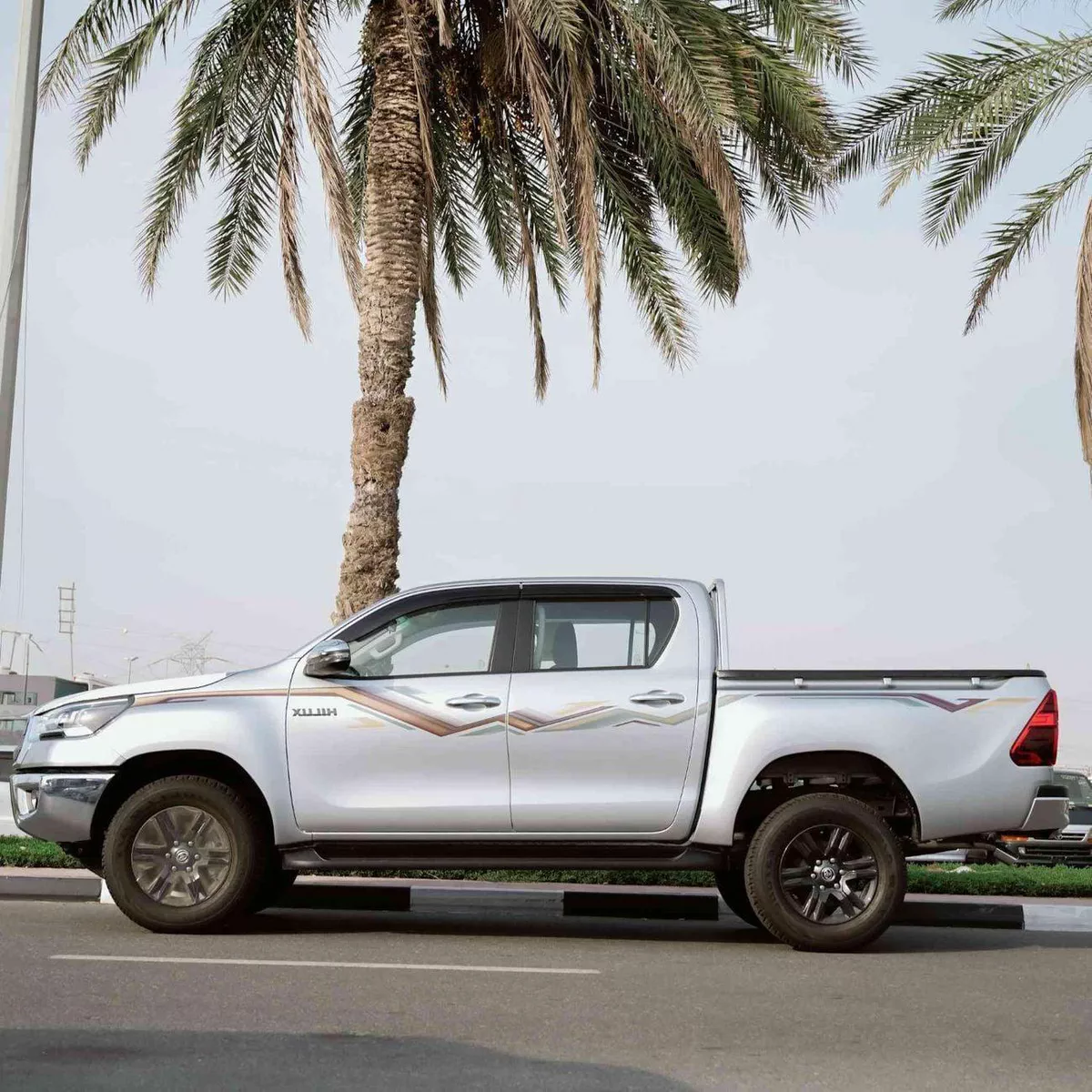 Toyota Hilux SGLX-2-0