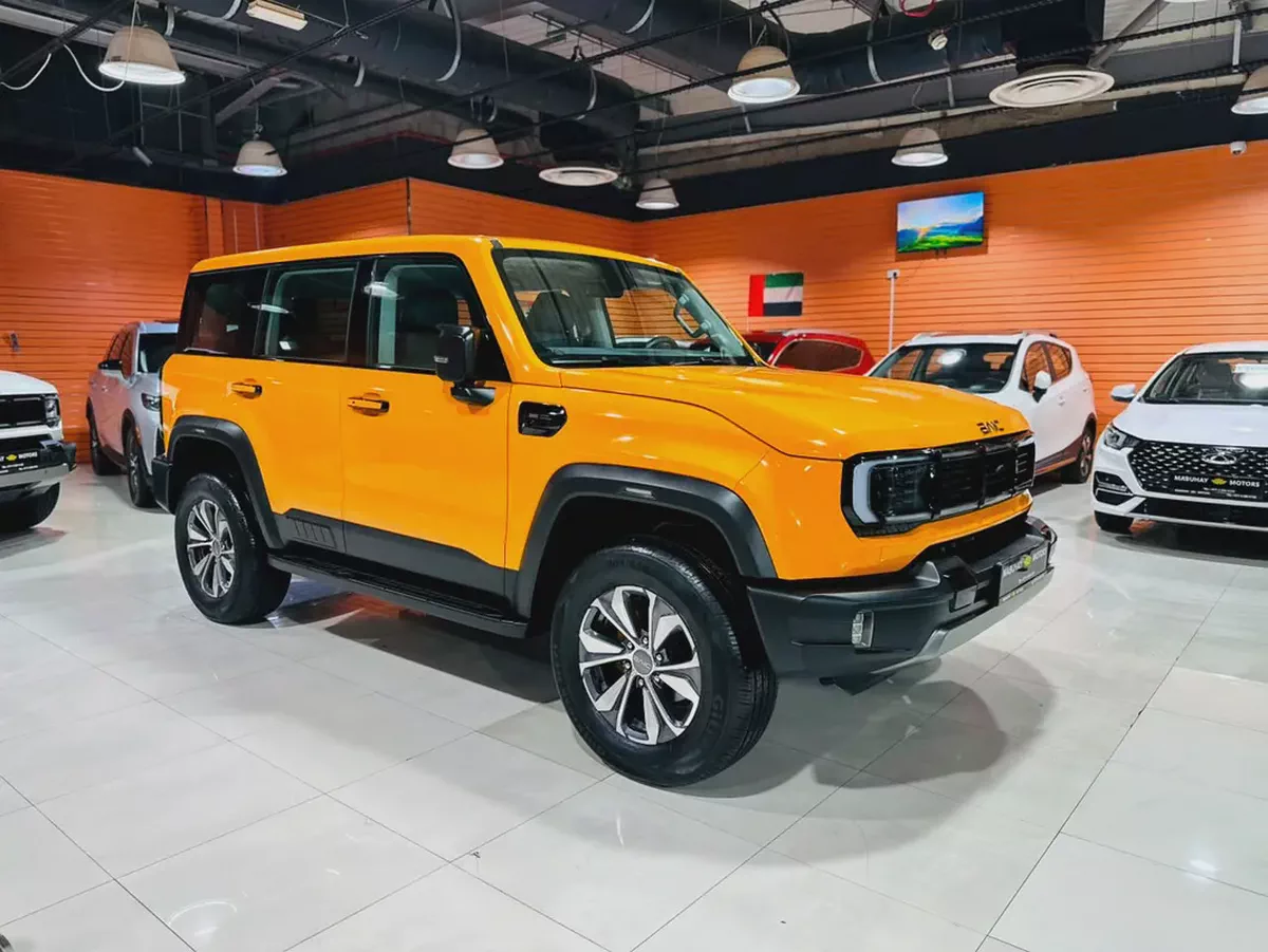 BAIC BJ40 Pro LV Standard Orange 2025 - GCC Specs