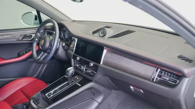 2024 Porsche Macan S | GCC Specs | Full Porsche Service History | Porsche warranty available-5