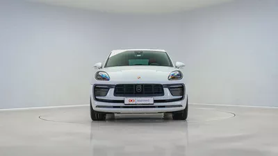 2024 Porsche Macan S | GCC Specs | Full Porsche Service History | Porsche warranty available-7