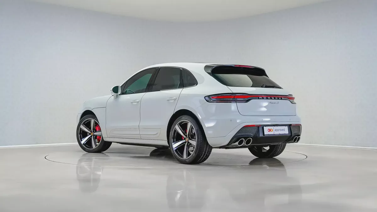 2024 Porsche Macan S | GCC Specs | Full Porsche Service History | Porsche warranty available-1-1