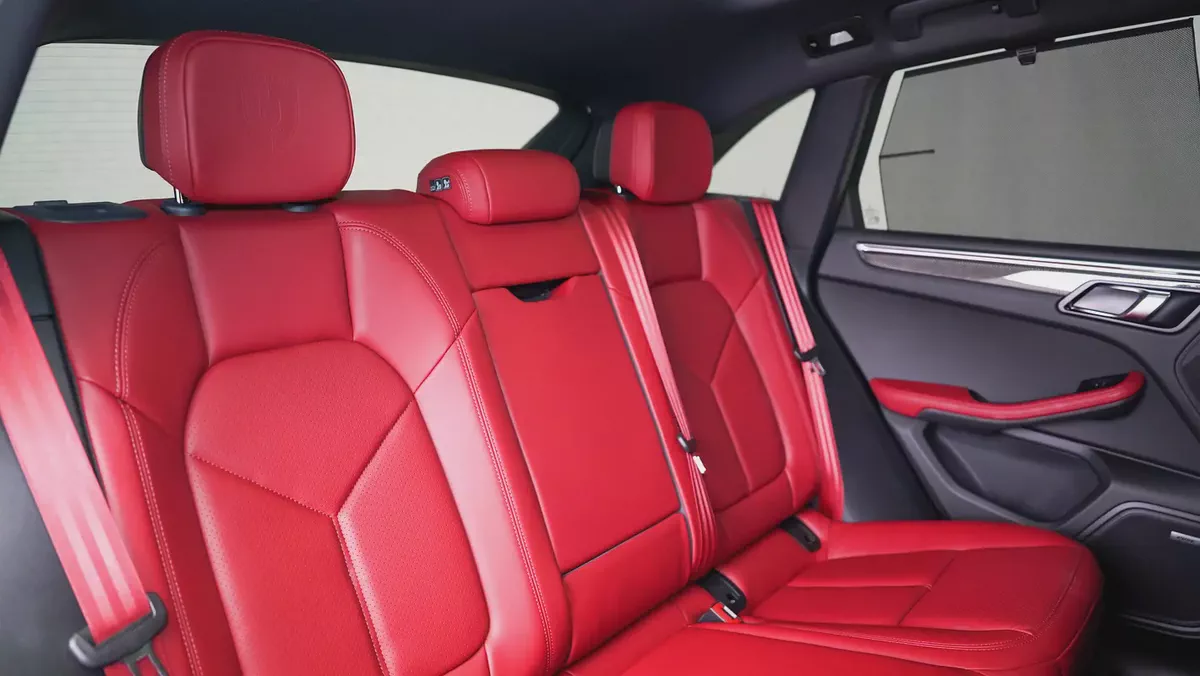 2024 Porsche Macan S | GCC Specs | Full Porsche Service History | Porsche warranty available-6-6