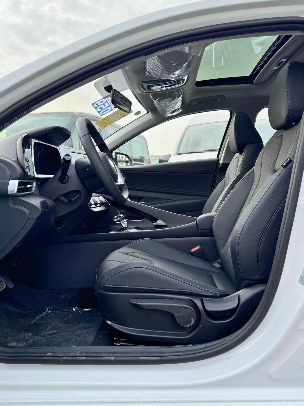 Hyundai Elantra SMART ELITE / 1.5L PETROL / SUNROOF WITH LEATHER / CHINESE SPCES (CODE# ELITE) READY STOCK-5-0