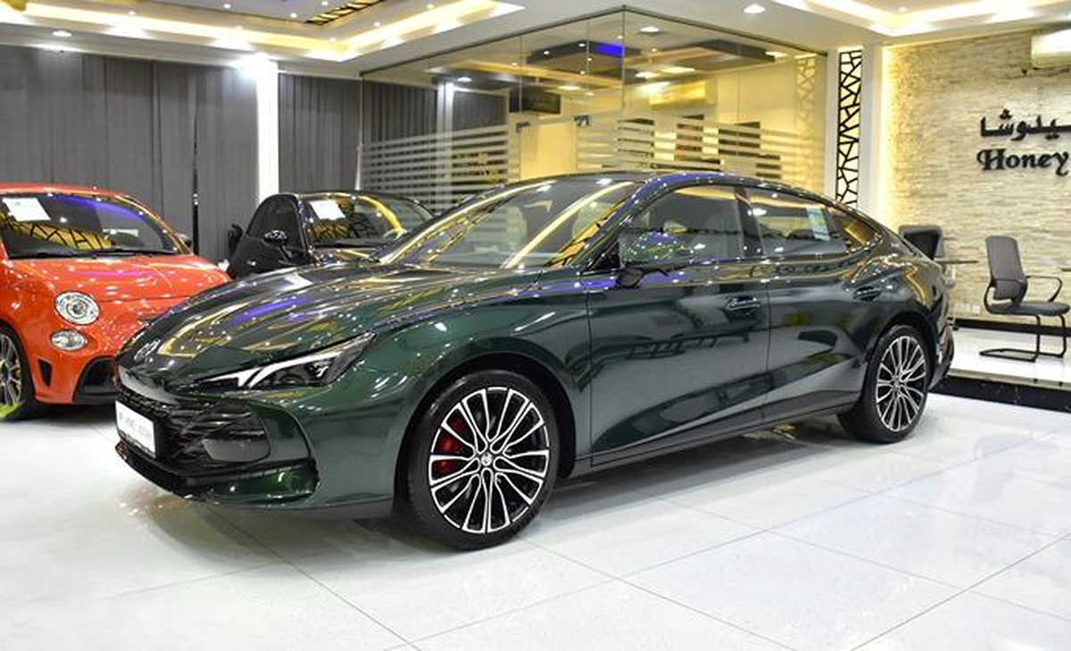 MG 7 Trophy ( 2026 Model ) in Green Color GCC Specs-2-2