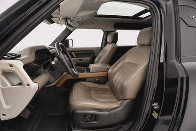 Land Rover Defender 90 HSE P400 2021 l Full Al Tayer Service l AED 4,289 / Monthly-11