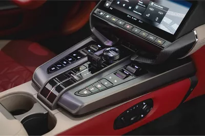 AED 28,722 / 60 months | 20% DP | 2025 Aston Martin Vanquish / FSH / Warranty-11