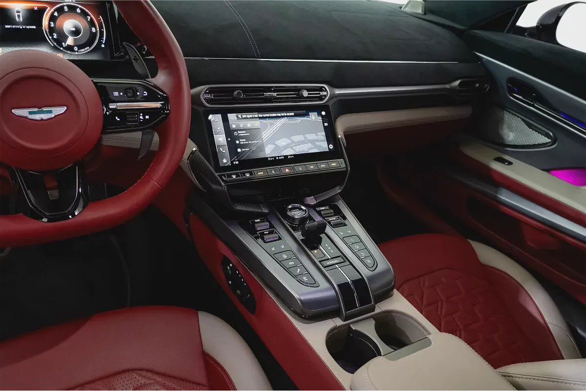 AED 28,722 / 60 months | 20% DP | 2025 Aston Martin Vanquish / FSH / Warranty-9-9