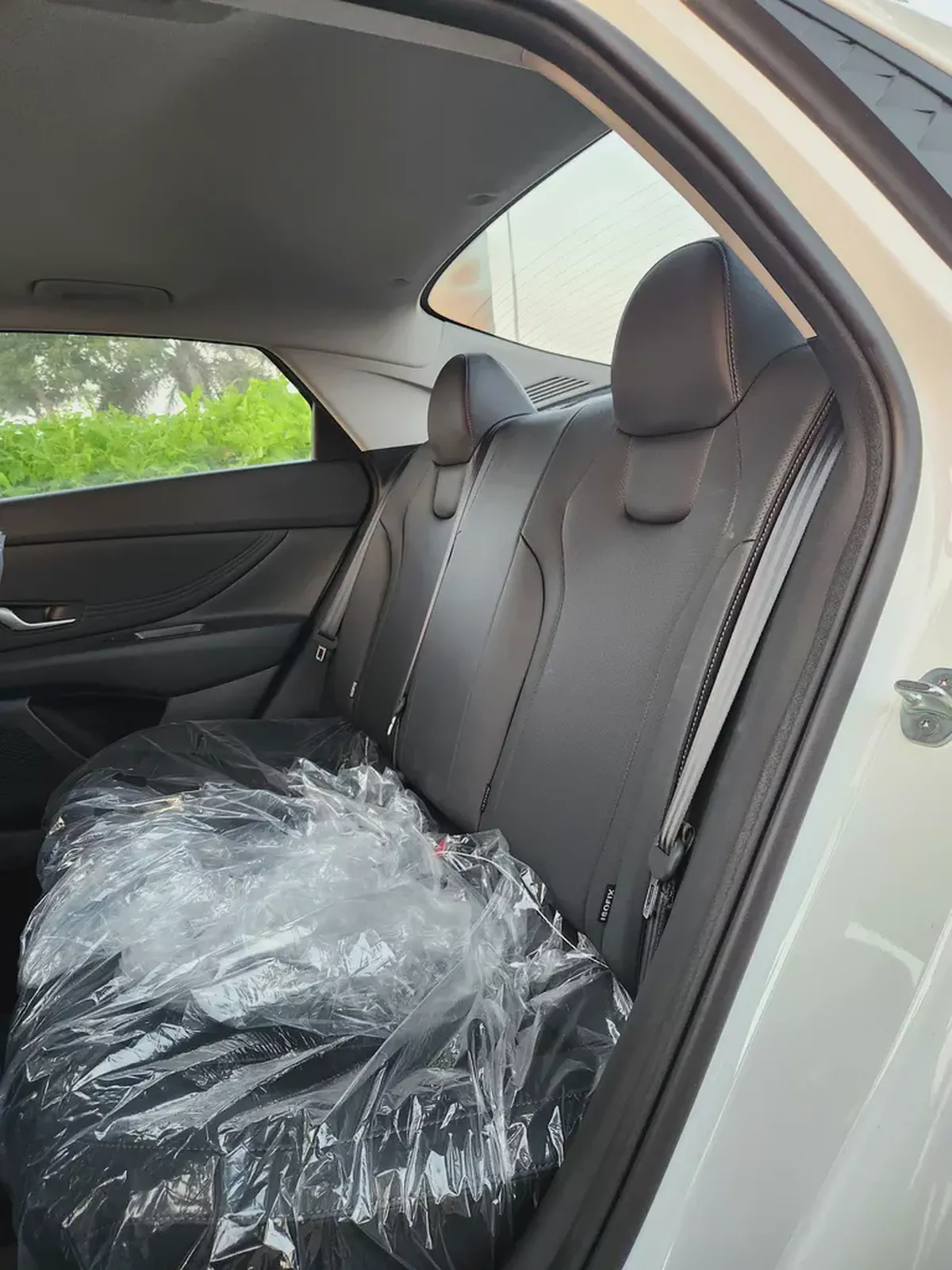 Hyundai Elantra Luxury 2025 - Full option-5-5