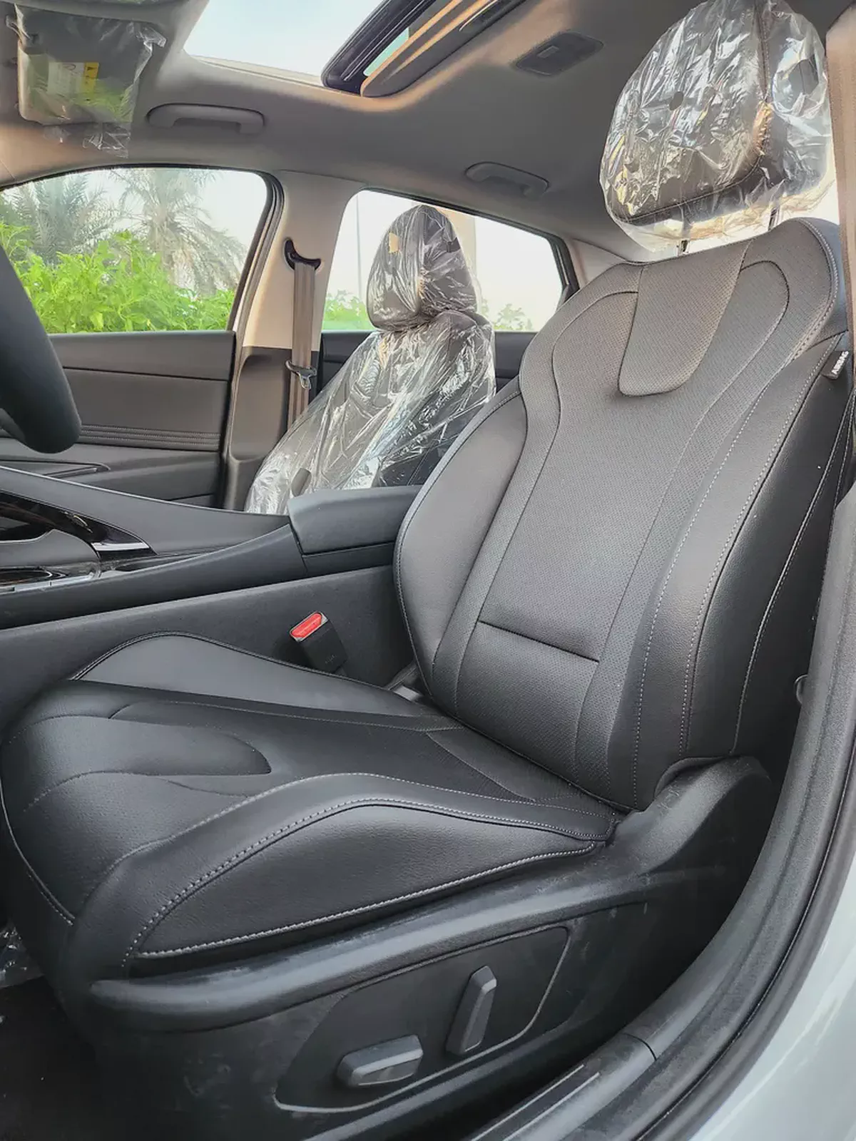 Hyundai Elantra Luxury 2025 - Full option-7-7