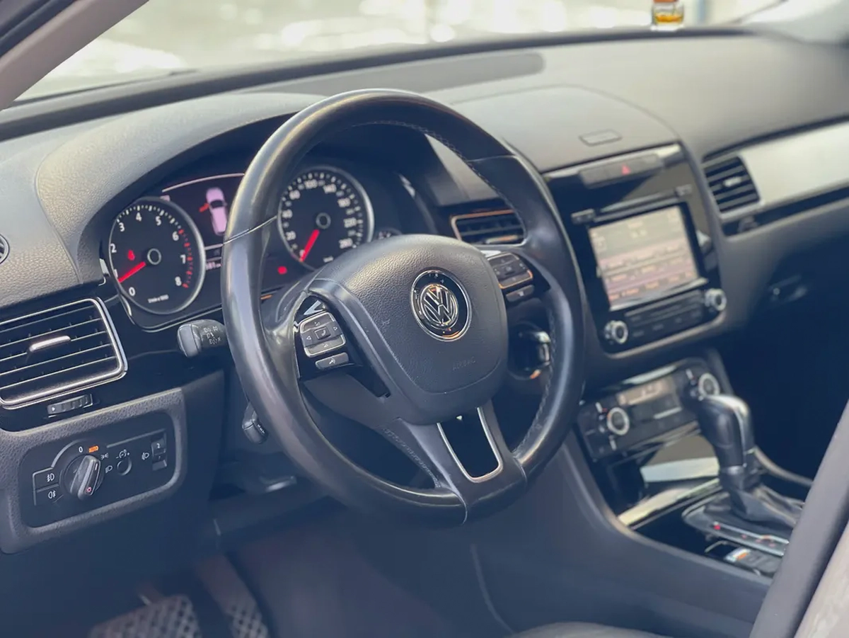 Volkswagen Touareg 2012 GCC Specs