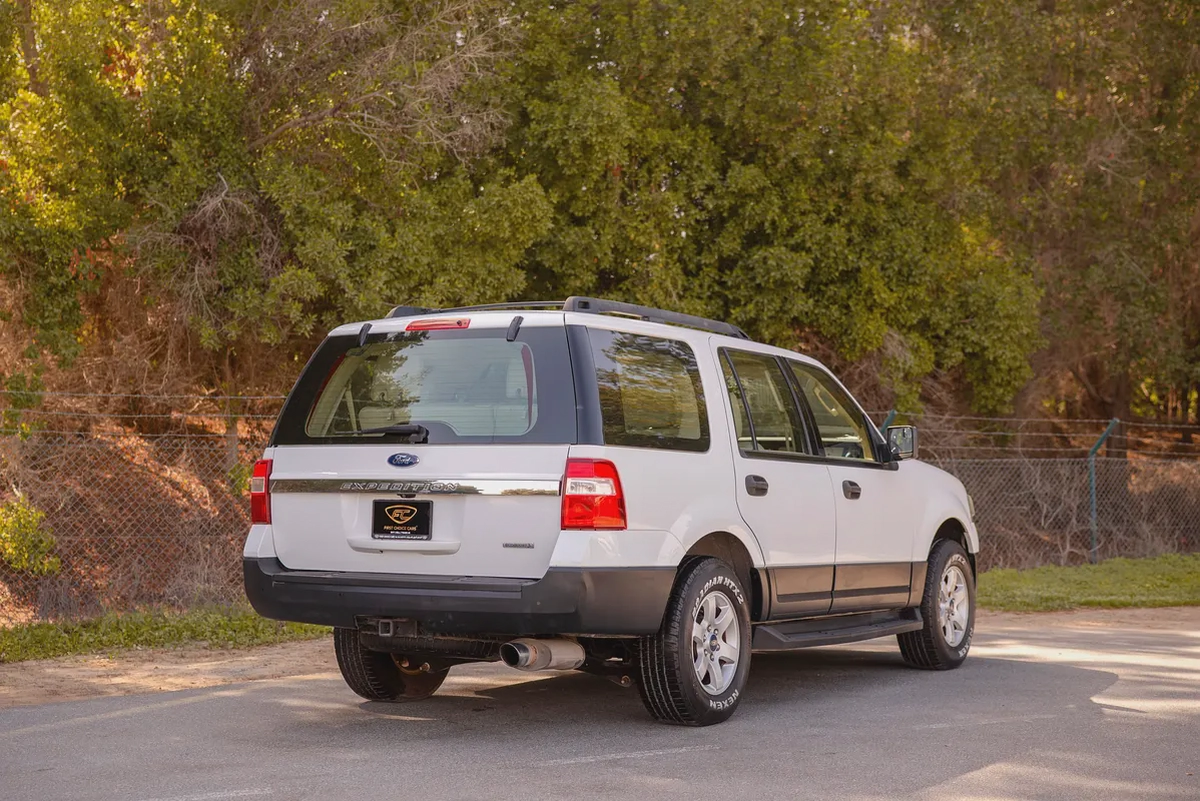 Expedition XLT | GCC Specs | REF#F45914-3-3