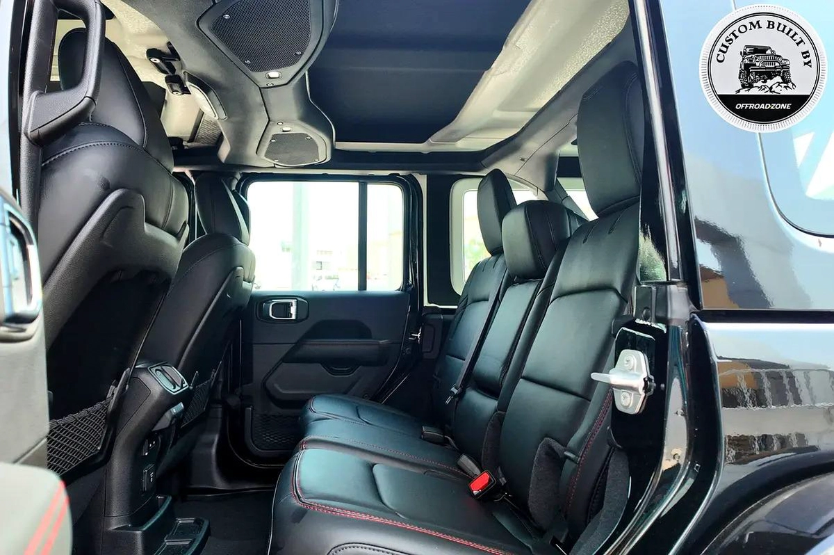 BRAND NEW | DEALER 5 YRS WTY 3 YRS SP | 2026 JEEP WRANGLER 4DR RUBICON BLACK-2-2