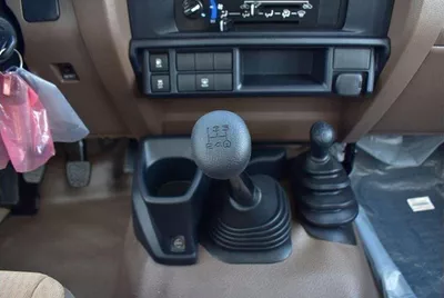 Toyota Land Cruiser 70 LC 78 HARDTOP 2.8L MT Toyota land cruiser hard top 2024 diesel 4.2L-9