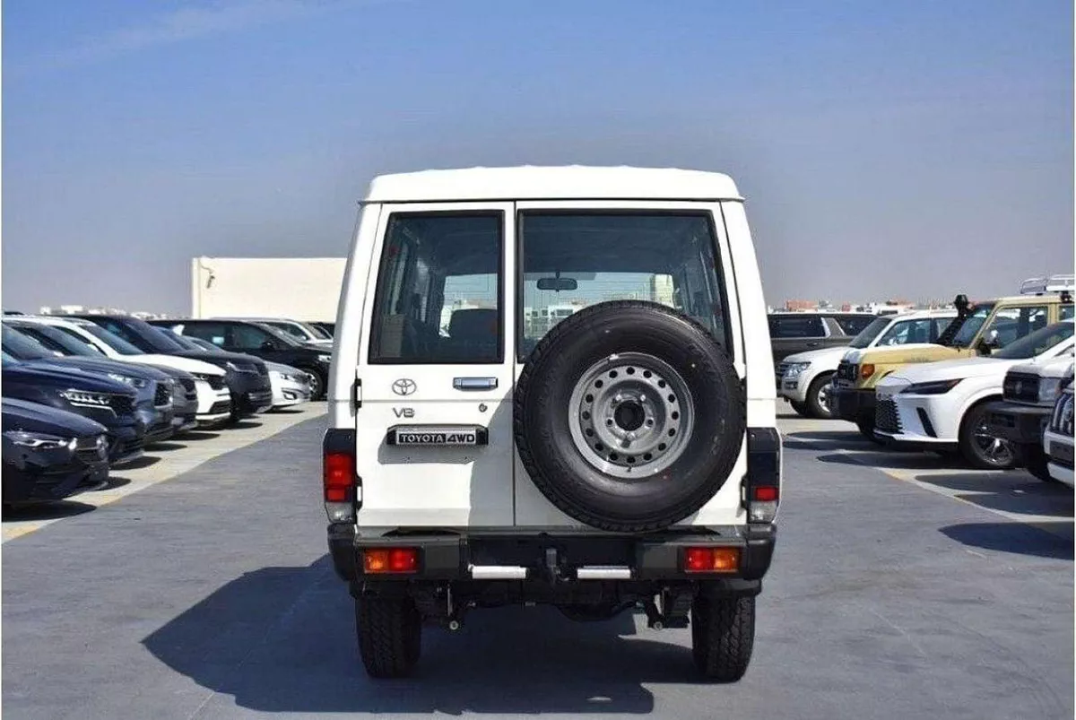 Toyota Land Cruiser 70 LC 78 HARDTOP 2.8L MT Toyota land cruiser hard top 2024 diesel 4.2L-1-0