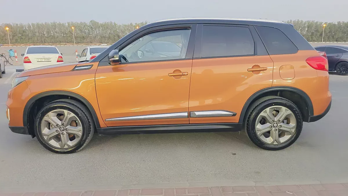 2017 Suzuki Vitara AllGrip | GCC Specs | Low Mileage-5-5