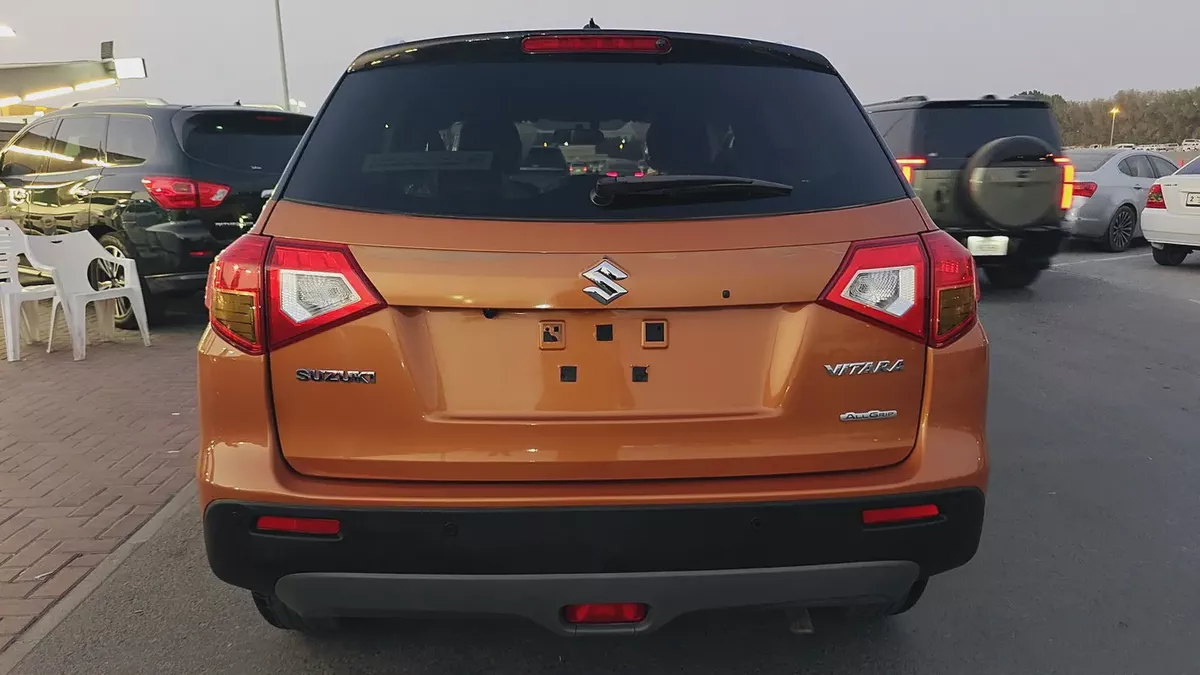 2017 Suzuki Vitara AllGrip | GCC Specs | Low Mileage-6-6