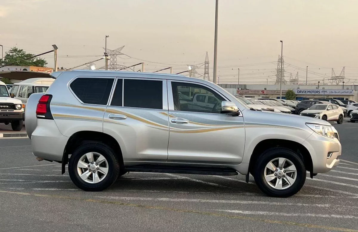 Toyota Land Cruiser 2022 Toyota Prado TXL 2.7L V4 - Cool Box - Rear Camera & Sensor - Push Start - Leather Seat - 2Keys-7-0