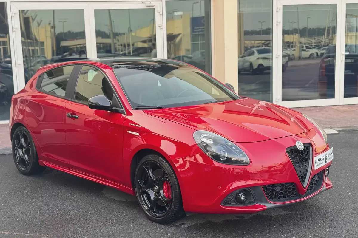 Alfa Romeo Giulietta Veloce 2021 - GCC Specs - Pristine Condition-2-2