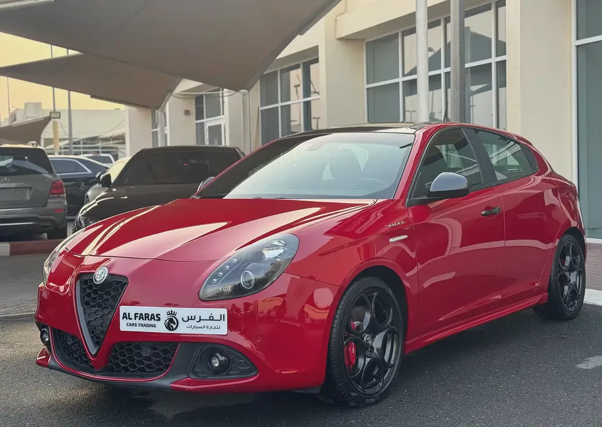 Alfa Romeo Giulietta Veloce 2021 - GCC Specs - Pristine Condition-3-3