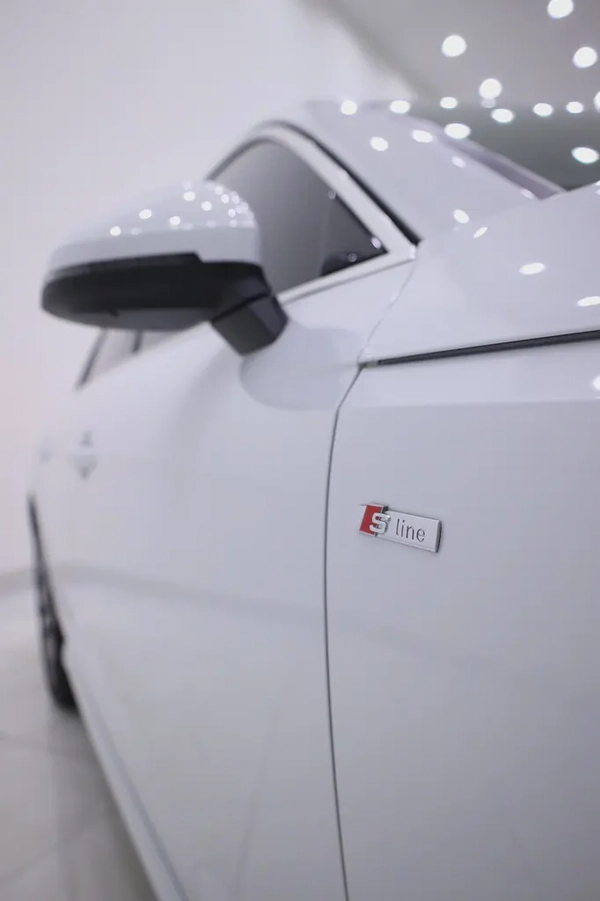 Audi A4 40 TFSI S-line GCC - FULLY LOADED