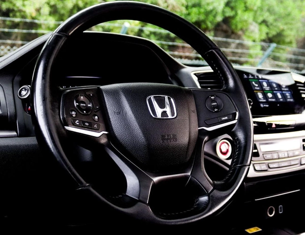 Honda Pilot TOURING Honda Pilat | 3.5L | 2022 | GCC | Accident-Free | In Excellent Condition