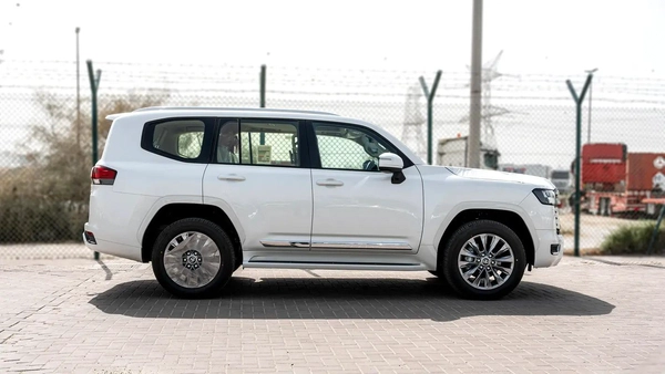 2026 Toyota Land Cruiser GXR 3.5L AT Petrol (Full Option with Radar)