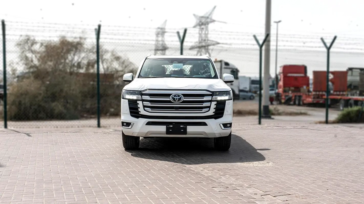 2026 Toyota Land Cruiser GXR 3.5L AT Petrol (Full Option with Radar)-10-10