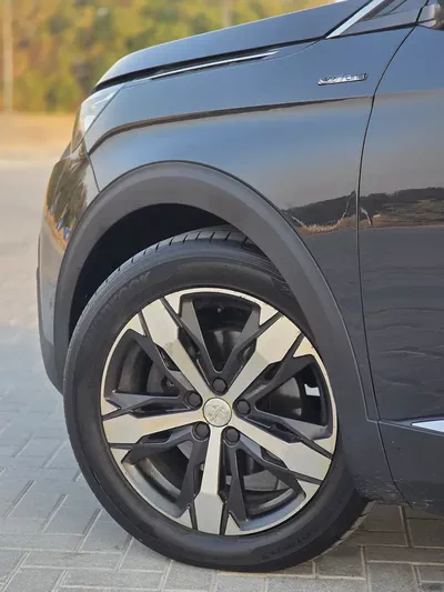 Peugeot 3008 GT Line 2019 | GCC Specs | Low Mileage-7