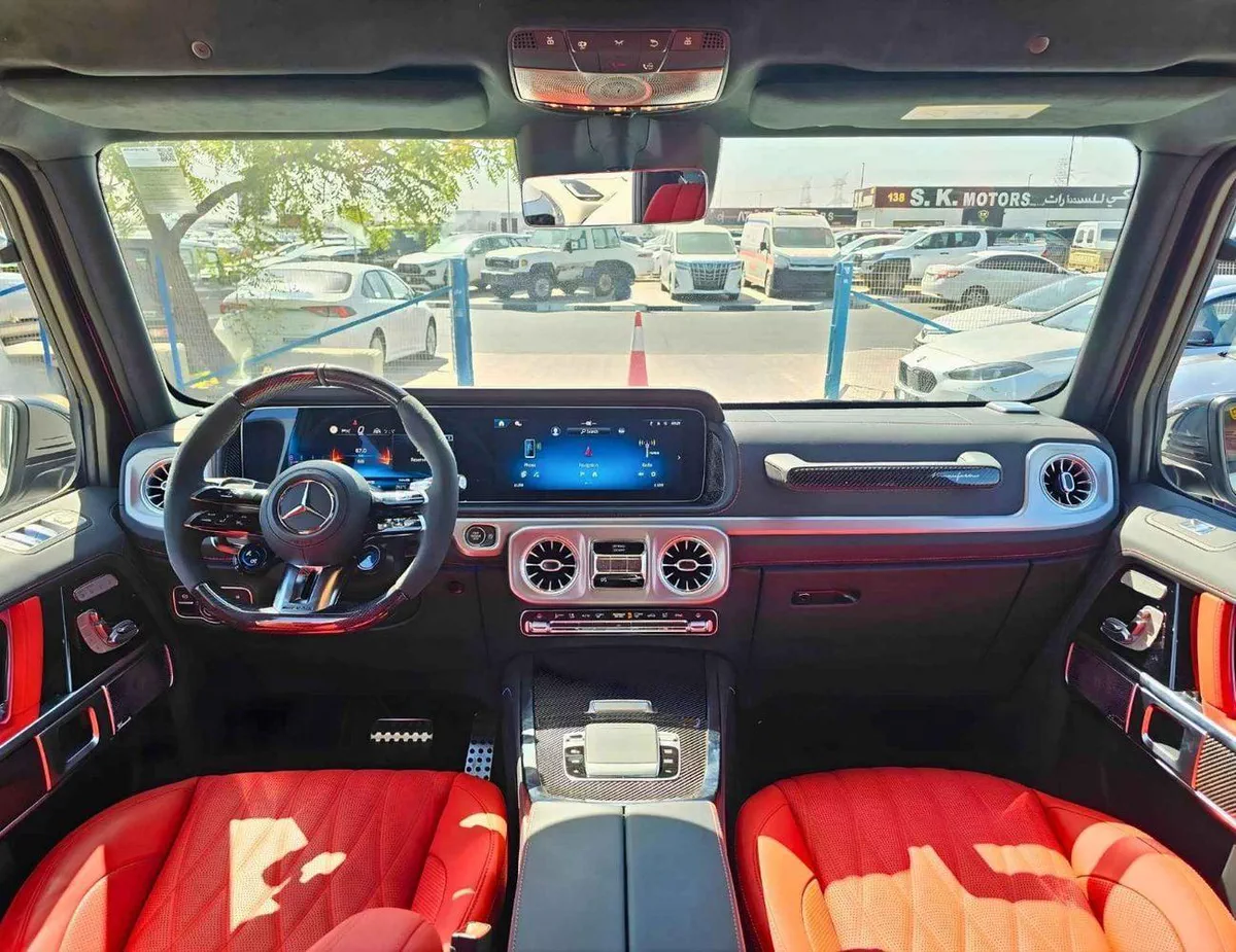 Mercedes Benz G63 AMG STD MERCEDES BENZ G63 AMG BITURBO / 4.0L V8 PETROL/360* CAMERA/SUNROOF WIHT LEATHER SEATS (CODE # G63BT)-14-0