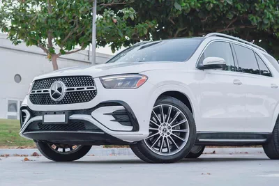 2024 Mercedes-Benz GLE 450 4MATIC - Pristine Condition - Luxury SUV-3