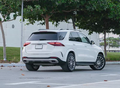 2024 Mercedes-Benz GLE 450 4MATIC - Pristine Condition - Luxury SUV-4