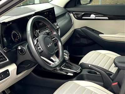 Kia Seltos SX 2022 GCC Specs - Top of the Line under warranty-1