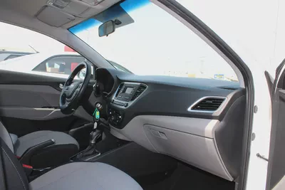 2022 Hyundai Accent GL | GCC Specs | Reliable & Fuel Efficient-10