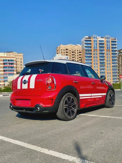 COUNTRYMAN 2015 MINI   S-ALL4 JCW || GCC SPECS ||  ORIGINAL PAINT || ACCIDENT FREE-6