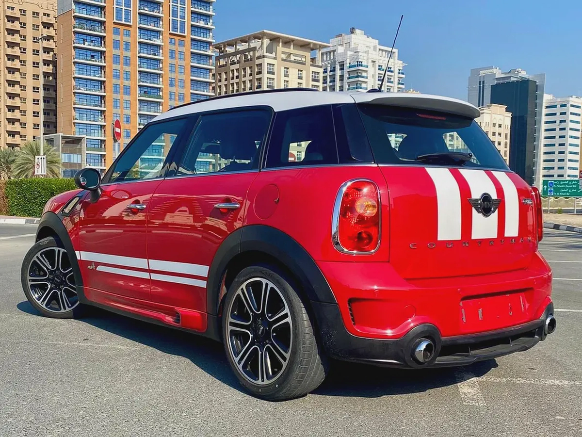 COUNTRYMAN 2015 MINI S-ALL4 JCW || GCC SPECS || ORIGINAL PAINT || ACCIDENT FREE-5-5