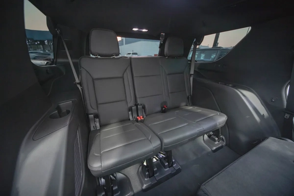 GMC Yukon Denali 2025 GCC Specs | 10,900 | Under Warranty From the agent