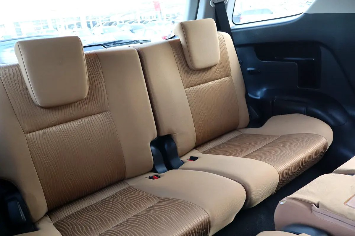 Toyota Fortuner GXR 2022 V6 - GCC Specs - Excellent Condition - Original Paint-4-4