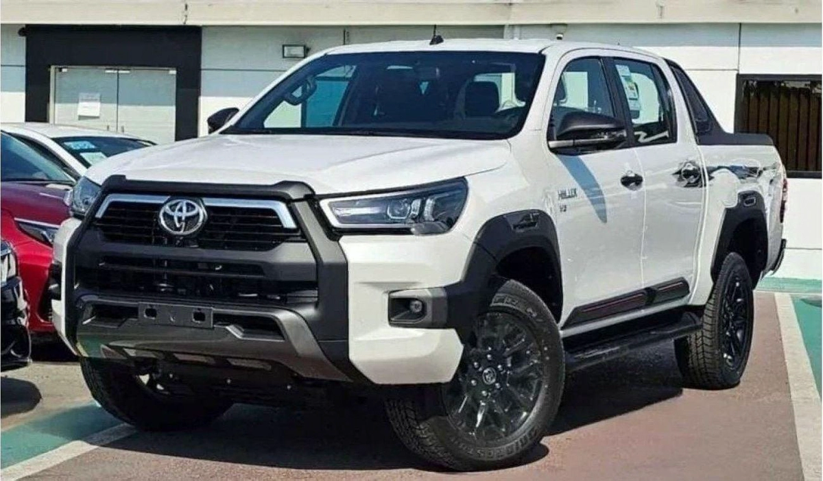 Toyota Hilux DC Adventure 4.0L Petrol-1-0