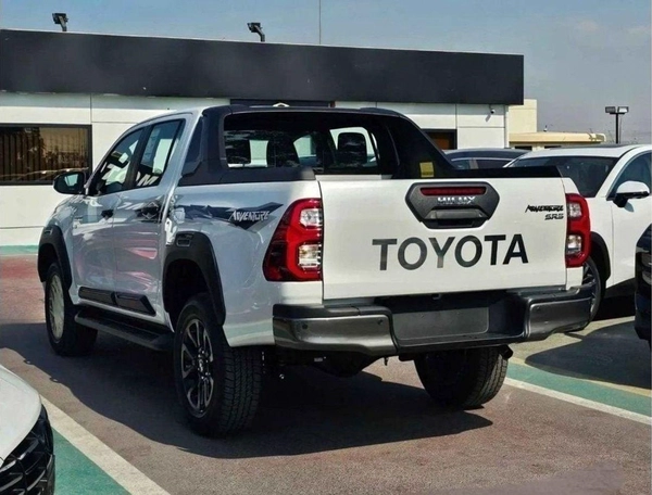 Toyota Hilux DC Adventure 4.0L Petrol