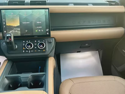 Brand New 2026 Land Rover Defender 110 X-Dynamic P425 V8 HSE - SUPERGARGE European Specs-12