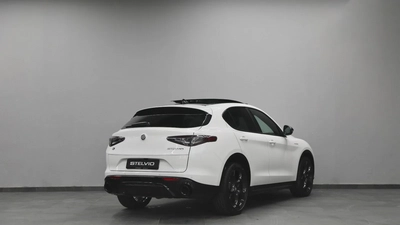 Alfa Romeo Stelvio Veloce-2