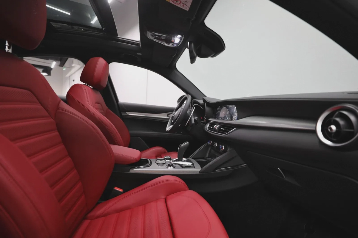Alfa Romeo Stelvio Veloce