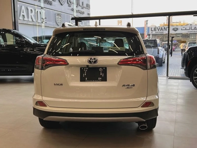 !! 2018 !! Toyota | RAV4 |  VXR | GCC Specs | Full Option | 65000 kms Only-6