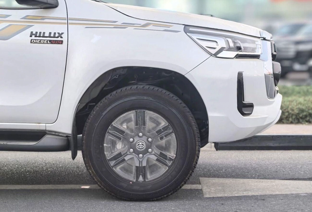 Toyota Hilux GLX TOYOTA HILUX 2.4L DIESEL AUTOMATIC TRANSMISSION 2026-2-0