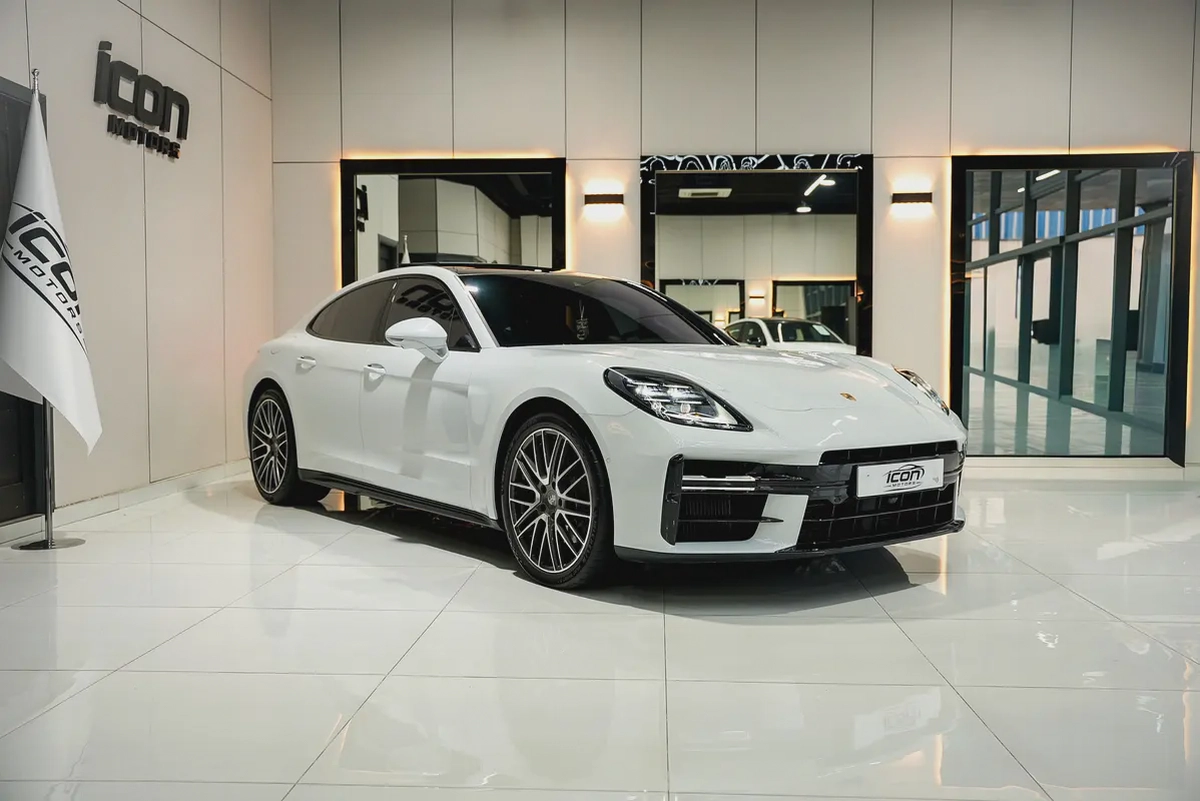 Porsche Panamera 4 2024 GCC Specs