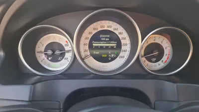 Mercedes-Benz E-Class E 200  GCC Specs-12
