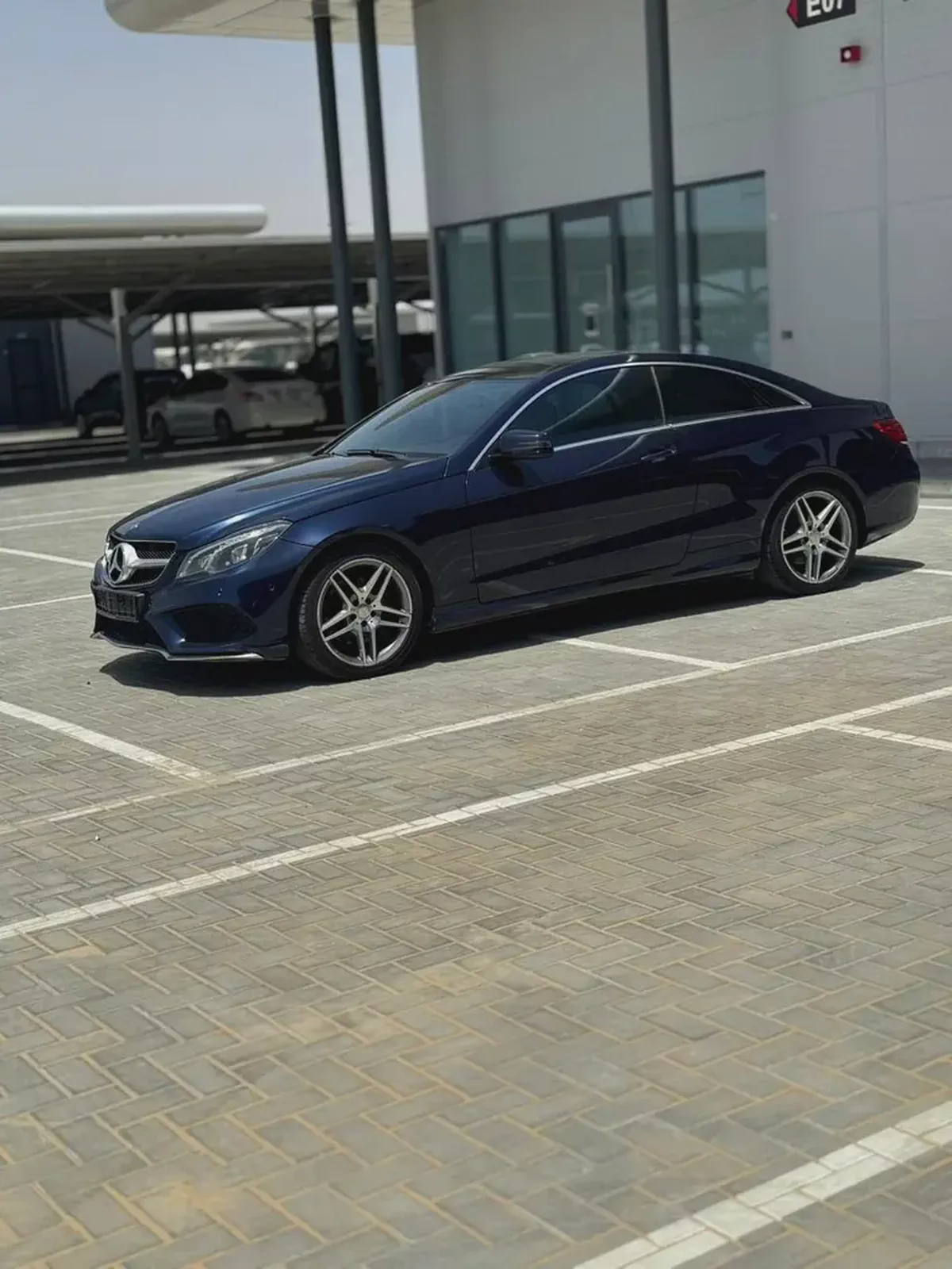Mercedes-Benz E-Class E 200  GCC Specs-1-1