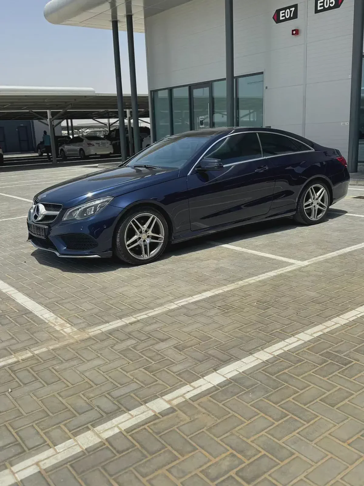Mercedes-Benz E-Class E 200  GCC Specs-2-2
