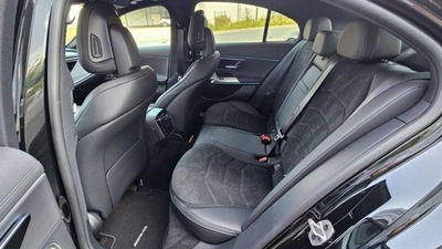 Mercedes-Benz E200 2.0L Premium Plus AMG LINE 2025 {Export}-6